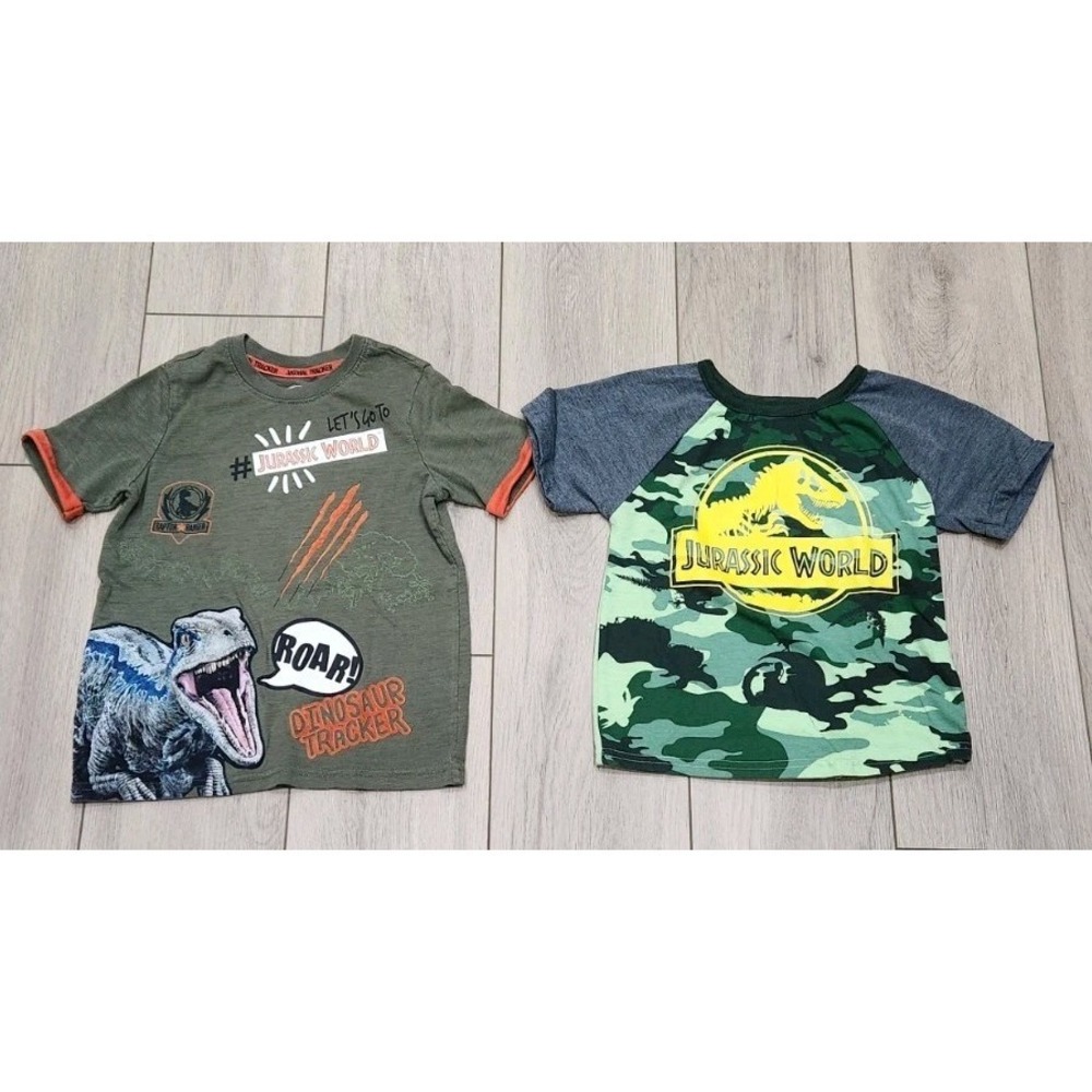 Jurassic Park Shirt Boys XS 4-5 Jurassic World Unique‎ Graphic T-Shirts Lot Of 2